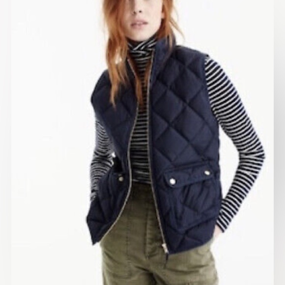 J Crew Excursion Down Vest size small Black - Picture 3 of 12